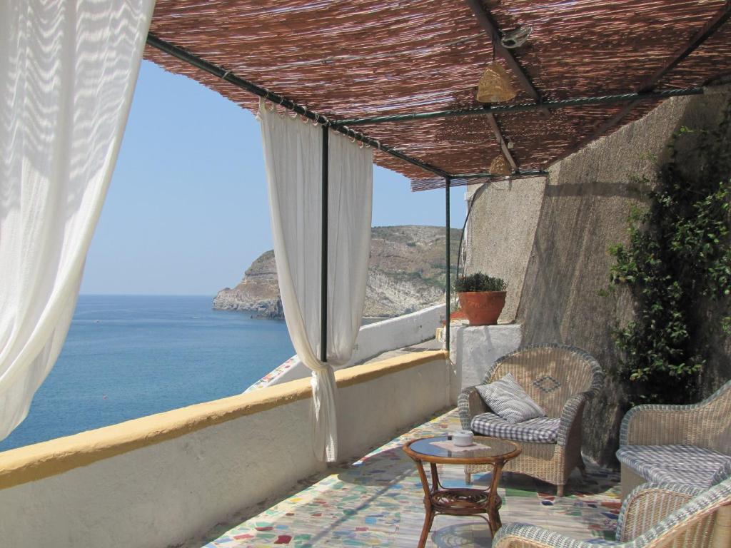 Appartamenti Casa Del Sole Sant'Angelo  Εξωτερικό φωτογραφία