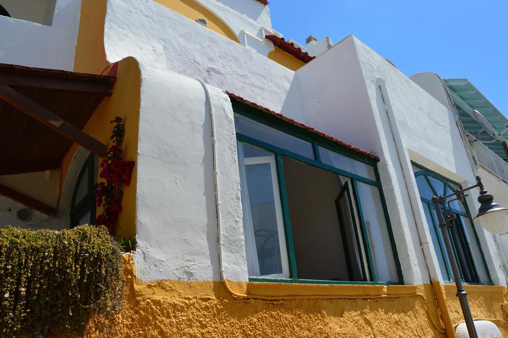Appartamenti Casa Del Sole Sant'Angelo  Δωμάτιο φωτογραφία